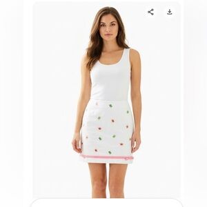 Lilly Pulitzer Floral Embroidered White Skirt. Size 2